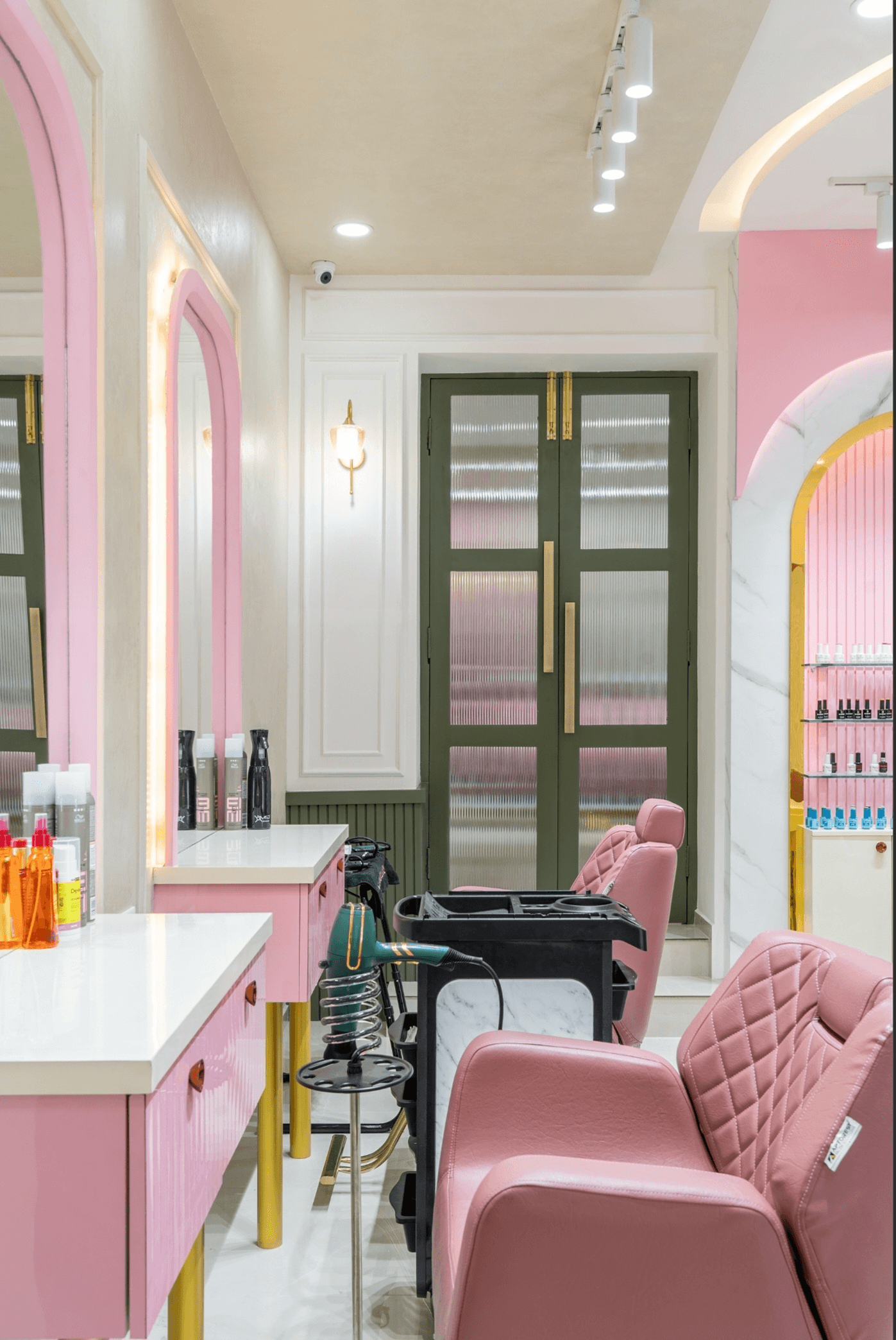 NIXTUDIO Nail Lounge interior — luxury makeup studio in Pala Kerala